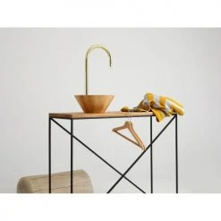 Custom Form Consoles Et Drapiers Console En Bois Massif Clair Et Métal Noir L100cm -Marquee Magasin console en bois massif clair et metal noir l100cm 5